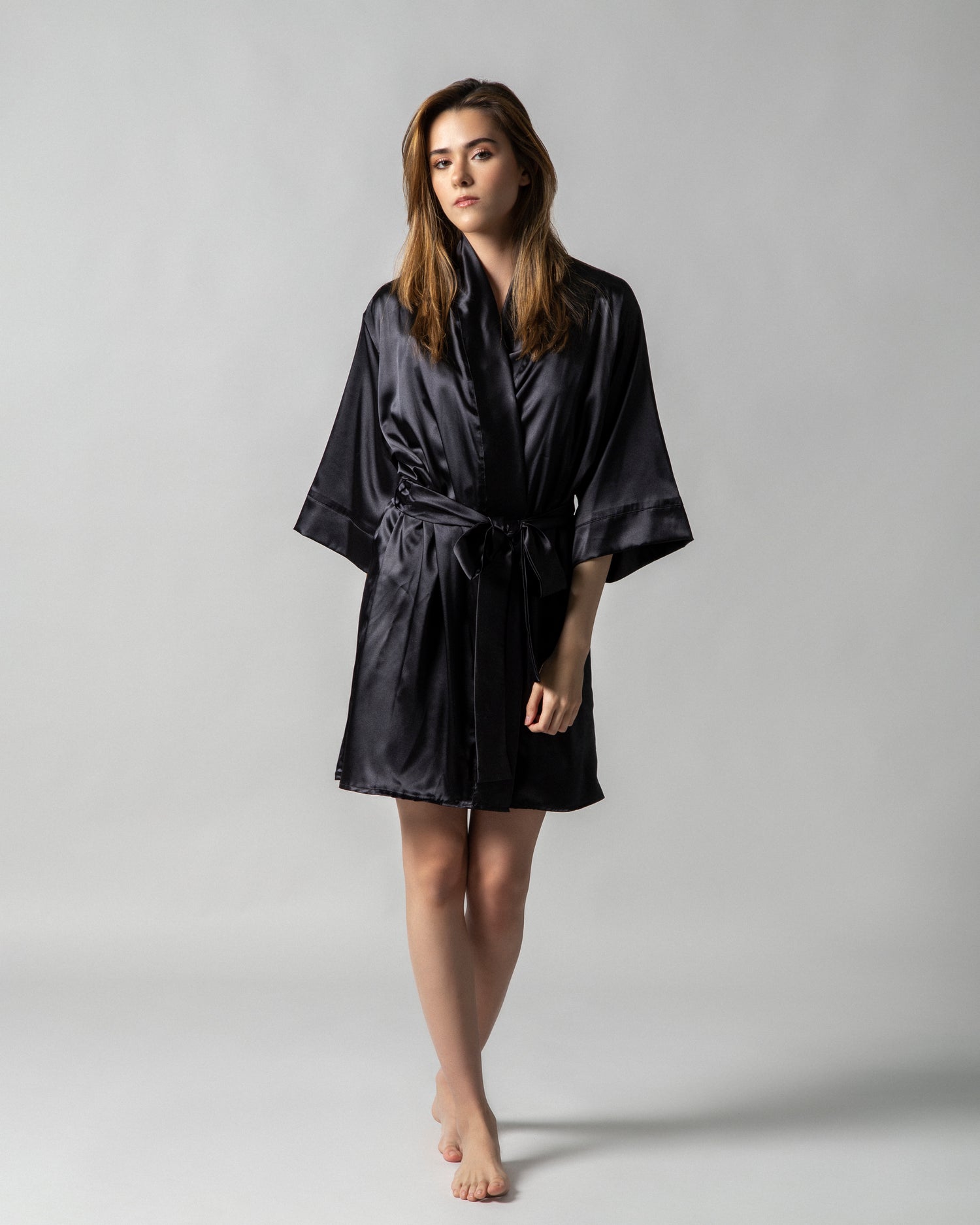 Prueba Basic Robe - Negro